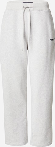 Abercrombie & Fitch Штаны в Серый: спереди
