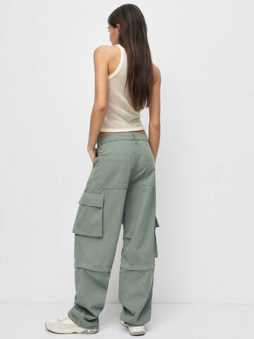 Pull&Bear Loose fit Cargo trousers in Green