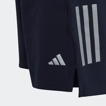 mėlyna ADIDAS SPORTSWEAR Standartinis Sportinės kelnės 'Aeroready 3-Stripes '