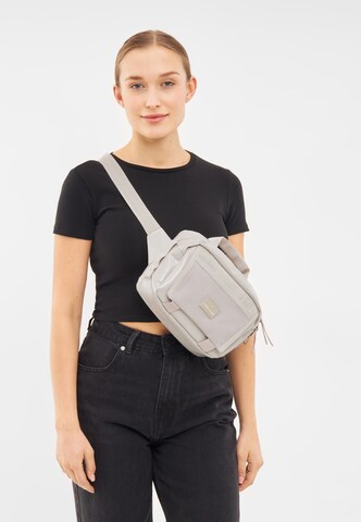 Marsupio 'Nelson' di Johnny Urban in beige: frontale
