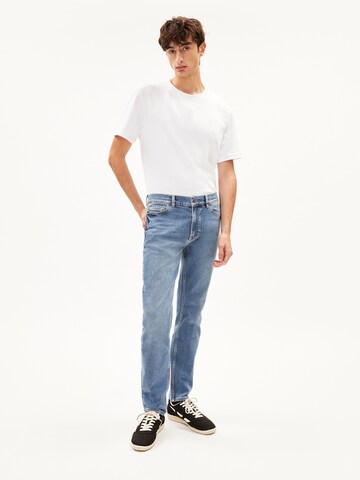 ARMEDANGELS Slimfit Jeans 'IAAN' in Blauw