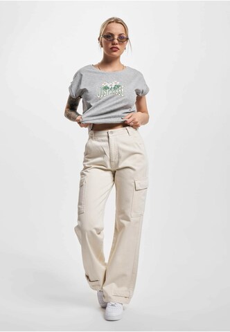 Just Rhyse T-Shirt 'Daisy' in Grau