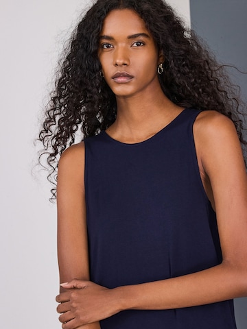 Next Klänning i blå