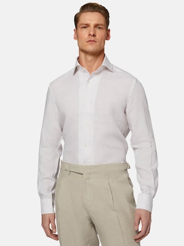 Coupe regular Chemise Boggi Milano en beige : devant