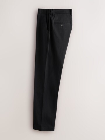 regular Pantaloni chino di Next in nero