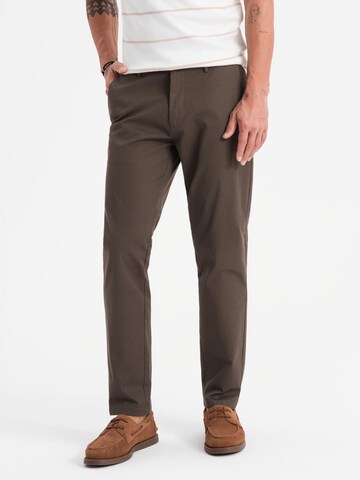 Ombre Regular Chino 'Quintessence' in Bruin: voorkant