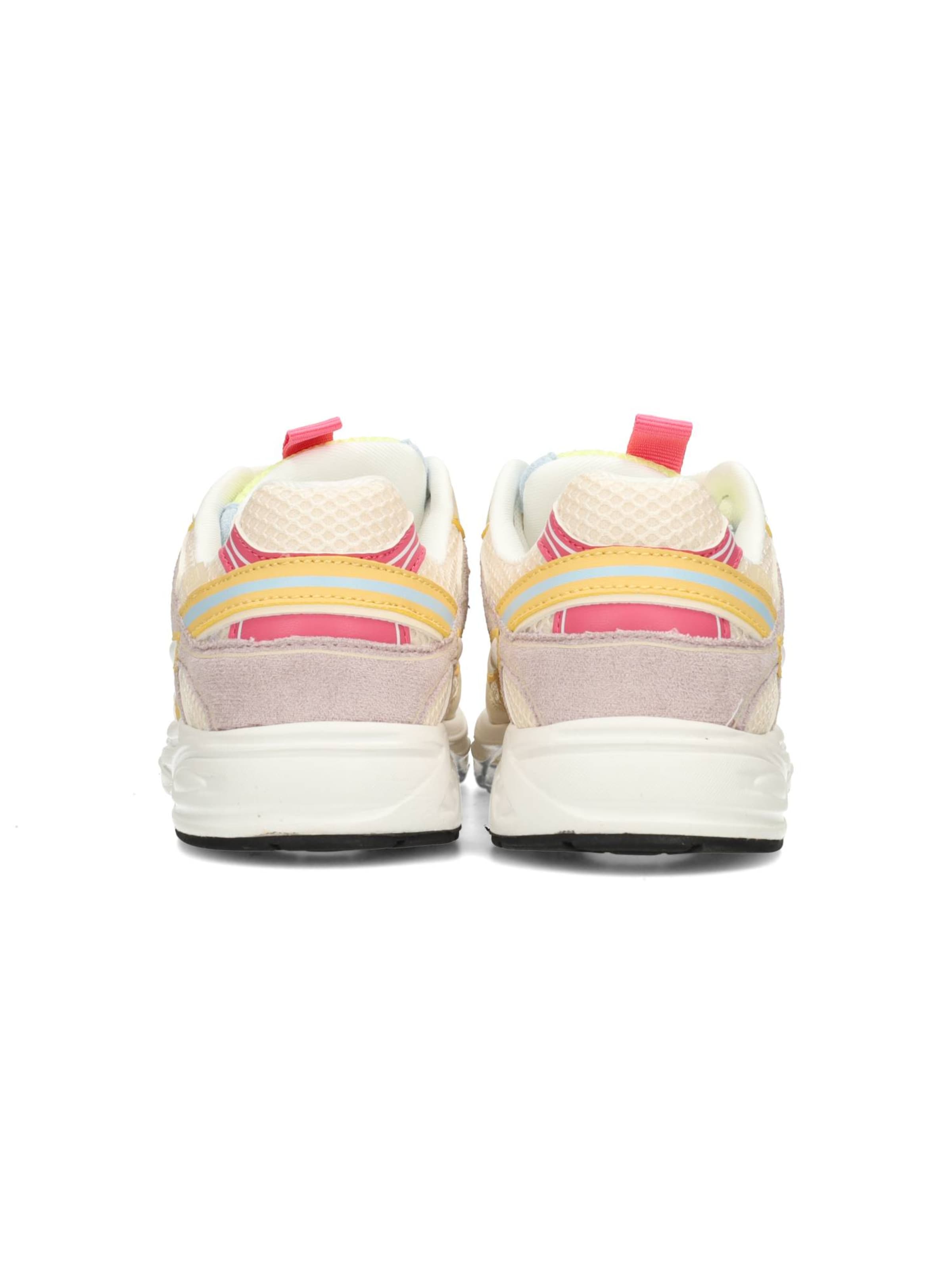 POSH by Poelman Sneakers in Beige