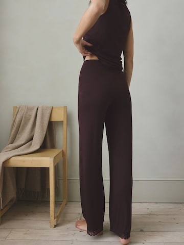 Wide leg Pantaloni di Next in marrone
