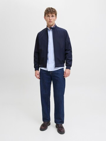 JACK & JONES - Chaqueta de entretiempo en azul: frente
