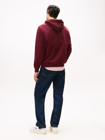 Tommy Jeans Свитшот в Красный