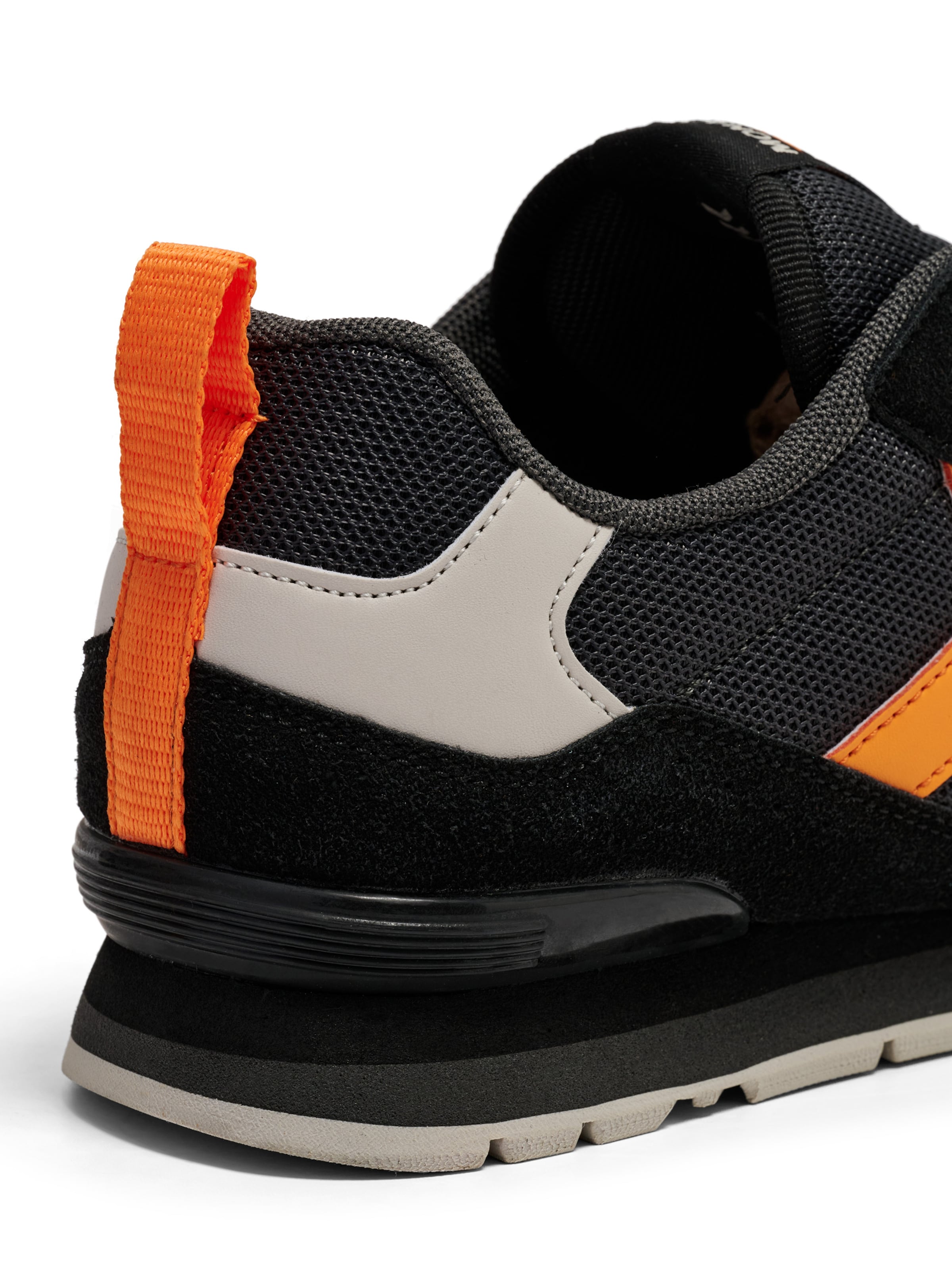 Hummel Sneaker in Schwarz