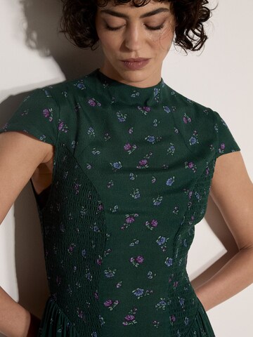 Apricot Dress ' ' in Green