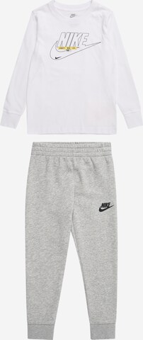 Nike Sportswear Костюм для бега 'CLUB' в Серый: спереди