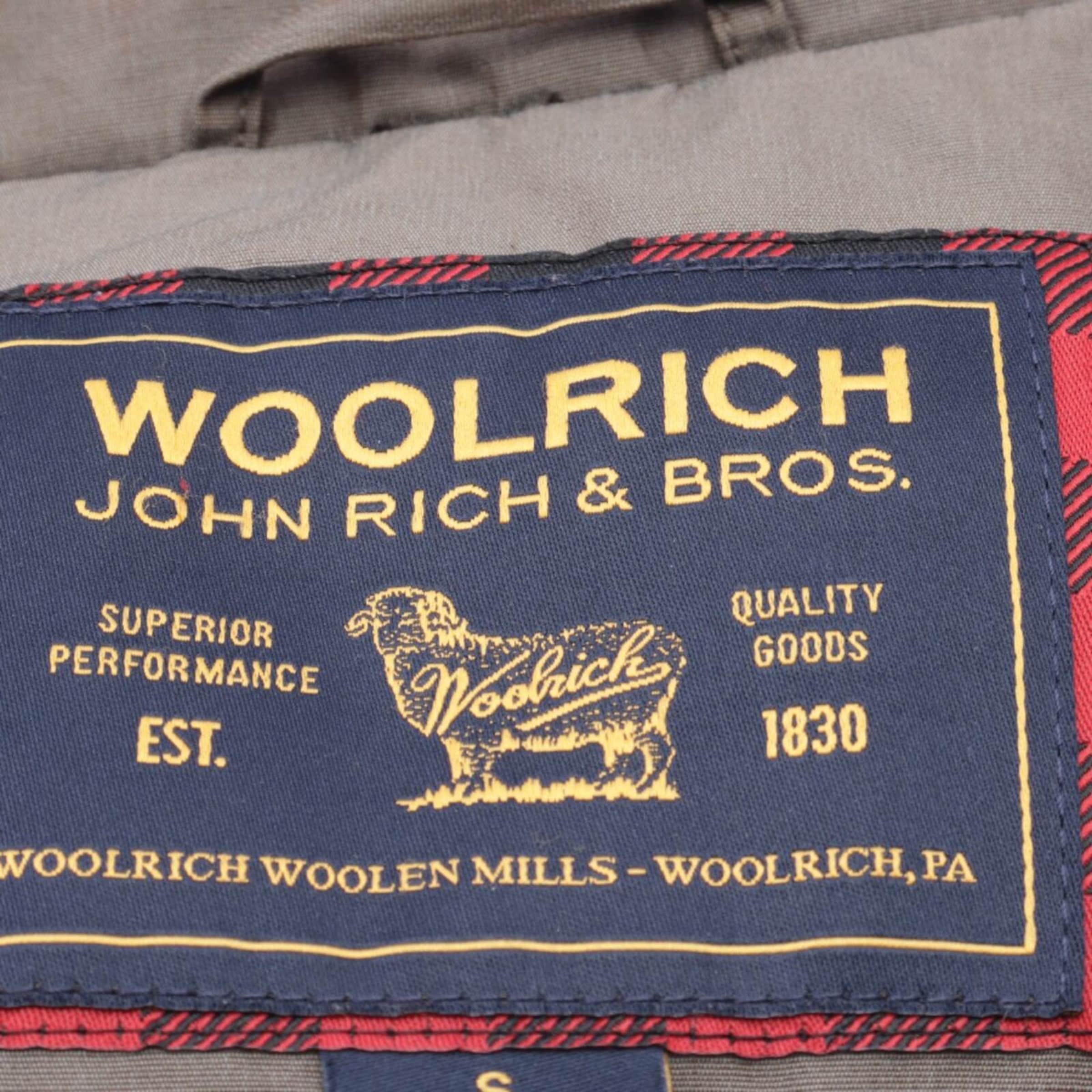 Woolrich Jacket & Coat in S in Green