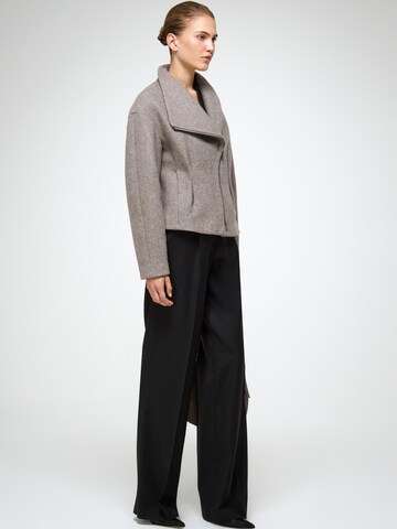 V S P Winterjacke 'Sofia'‌‌‌‌‌‌‌ in Grau