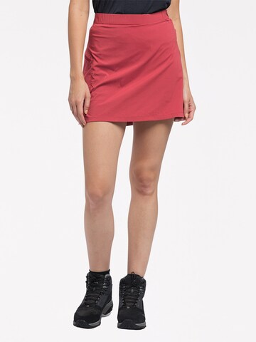 Haglöfs Athletic Skorts 'Lite' in Red: front