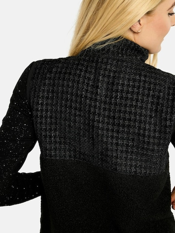 Liberte Essentiel Vest ' TEDDY ' in Black