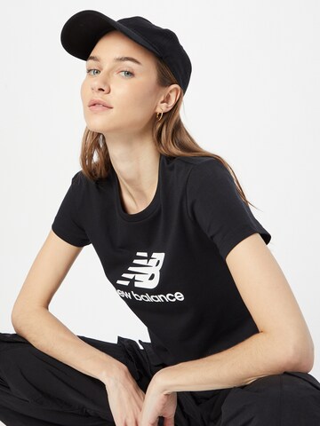 new balance T-Shirt in Schwarz