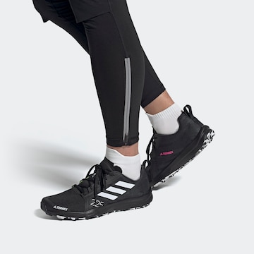 adidas Terrex حذاء للركض ' TERREX Speed Flow Trailrunning-Schuh ' بـ أسود: الأمام