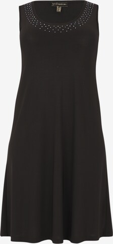 Robe Yoek en noir : devant