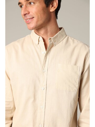 Coupe regular Chemise 'Sole' Deeluxe en beige