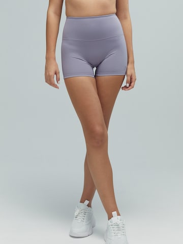 DRILLS Apparel Skinny Leggings 'ACTIVE DRILLS Scrunch Shorts Dusty Lilac'‌‌‌‌‌‌‌ in Lila: Vorderseite
