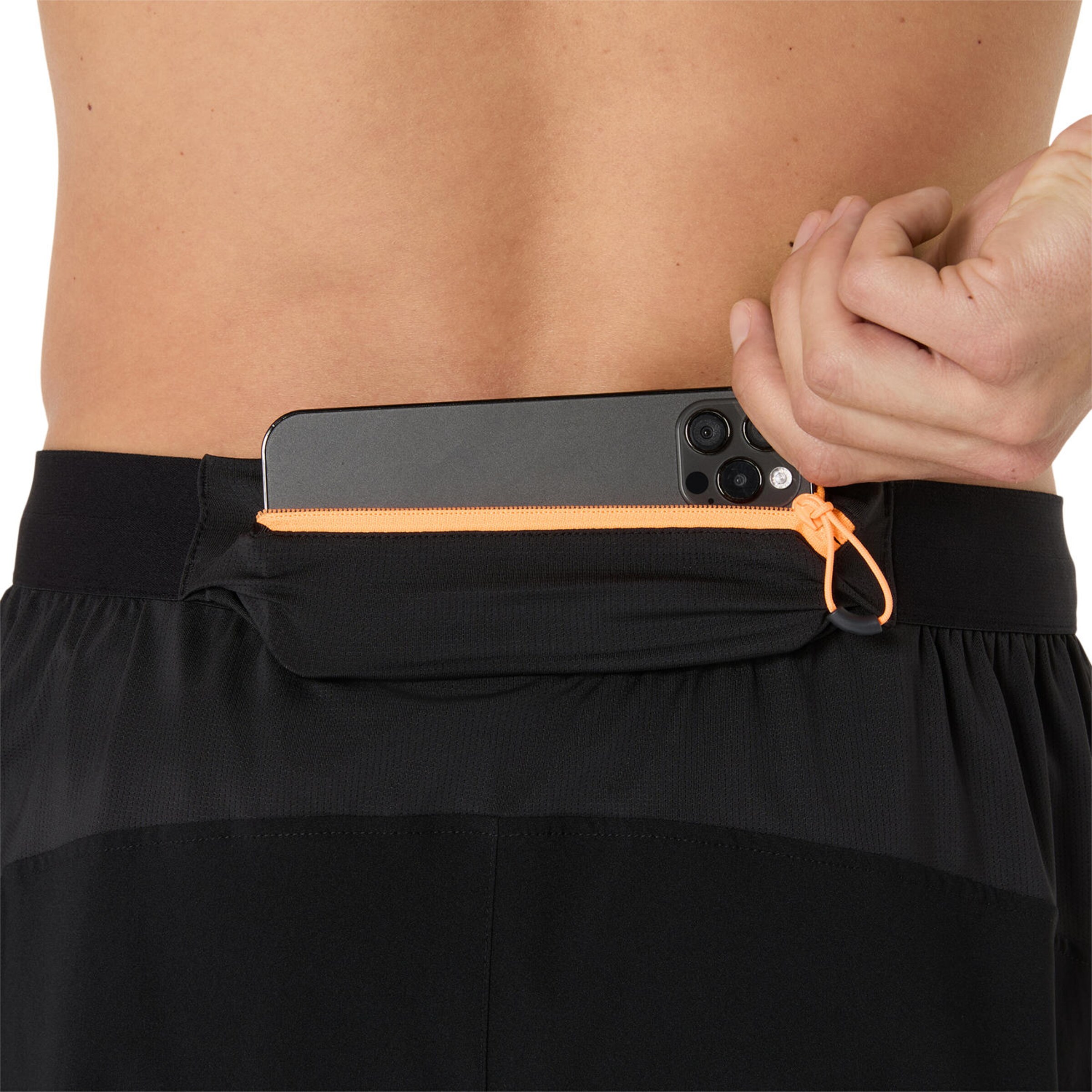 ASICS Regular Workout Pants in Black