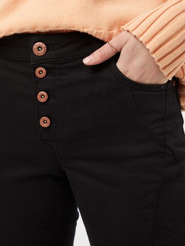 Slimfit Pantaloni 'PZROSITA' di PULZ Jeans in nero