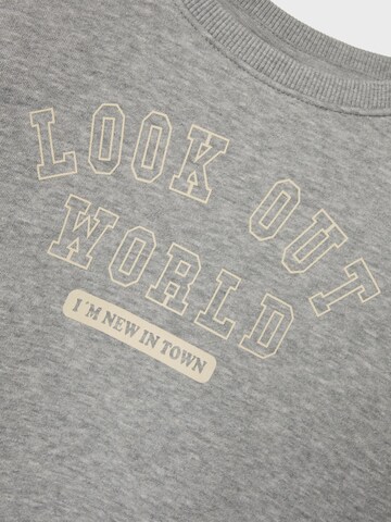 NAME IT Sweatshirt in Grijs