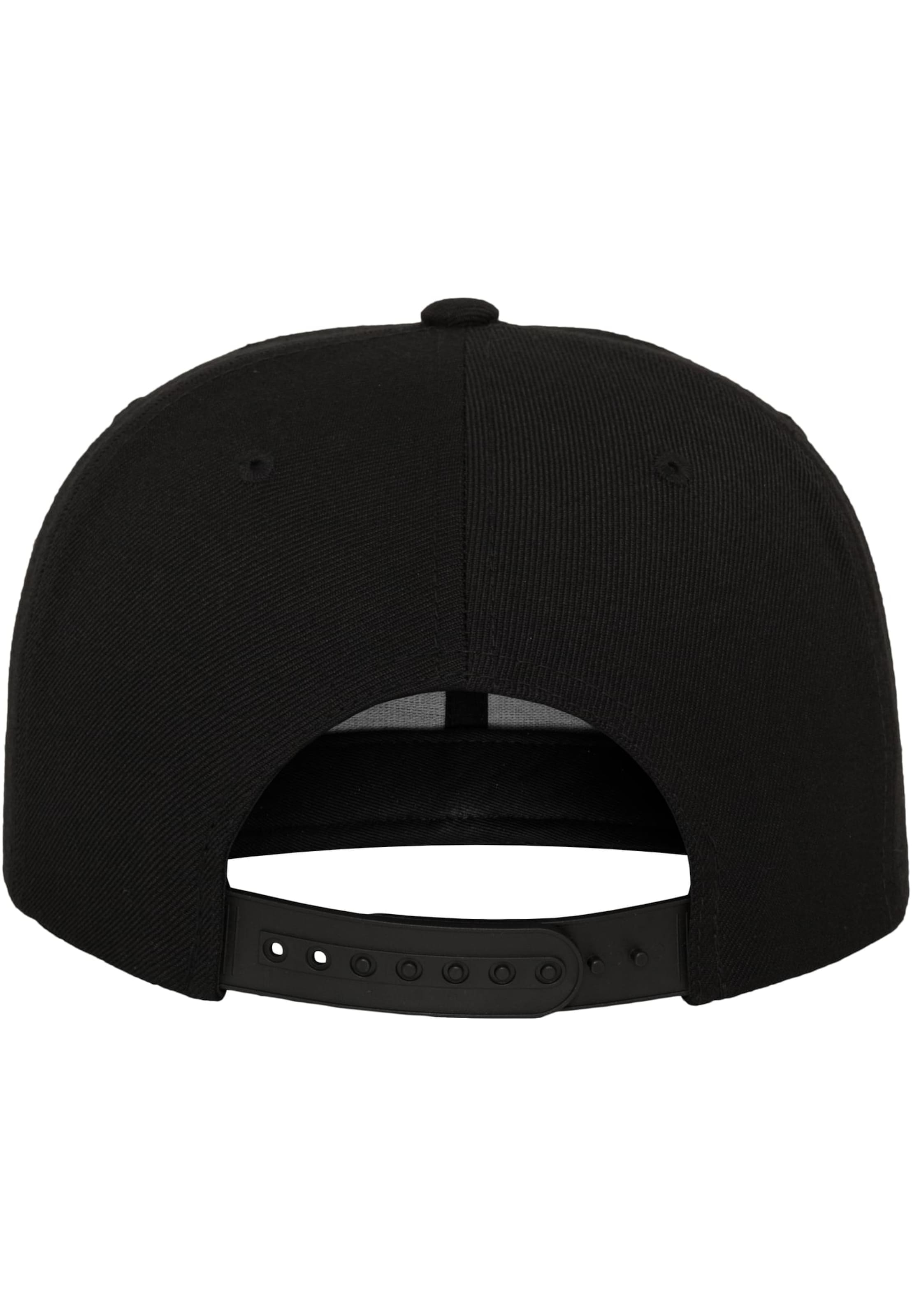 Flexfit Cap in Black