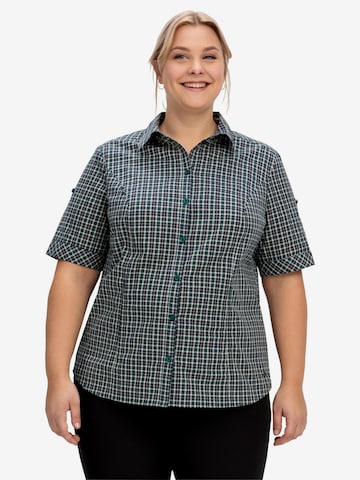 SHEEGO Athletic Button Up Shirt in Green: front