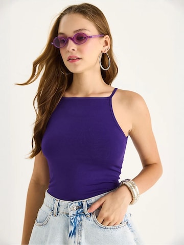 Bianco Lucci Top in Lila