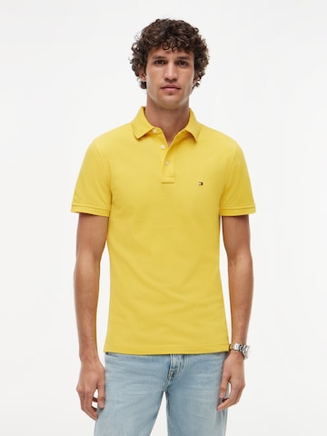 T-Shirt 'Core 1985' TOMMY HILFIGER en jaune : devant