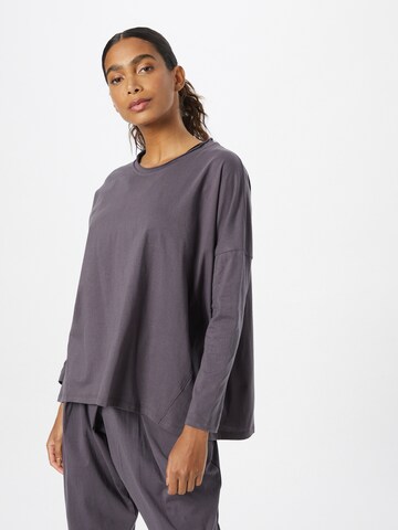 CURARE Yogawear Funktionsshirt in Lila: predná strana