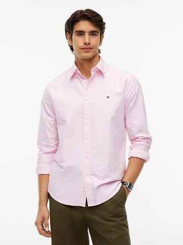 TOMMY HILFIGER Regular Fit Hemd in Pink: Vorderseite