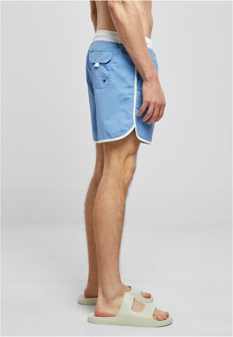 Urban Classics Badeshorts i blå