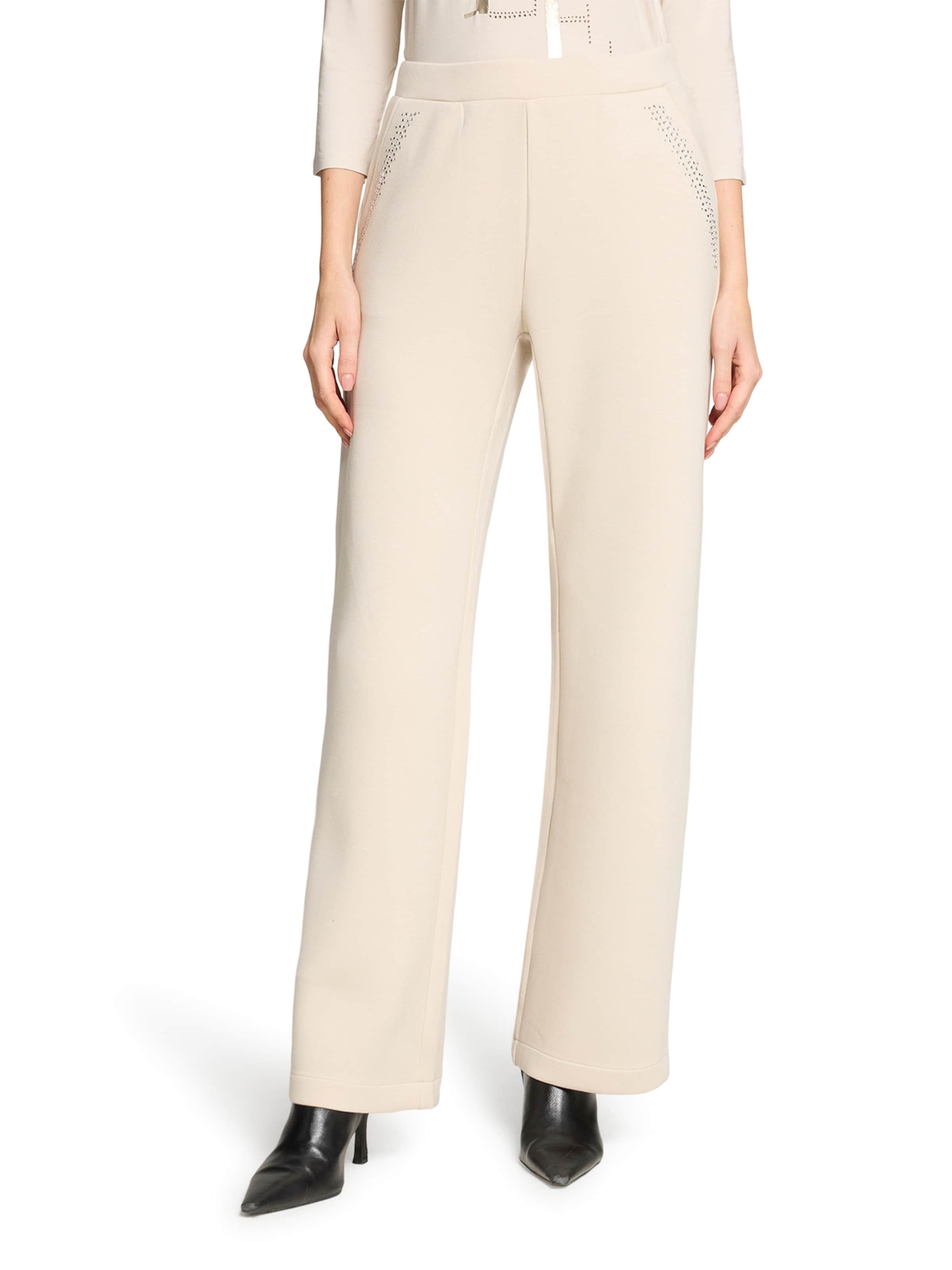 Betty Barclay Loose fit Trousers in Beige: front
