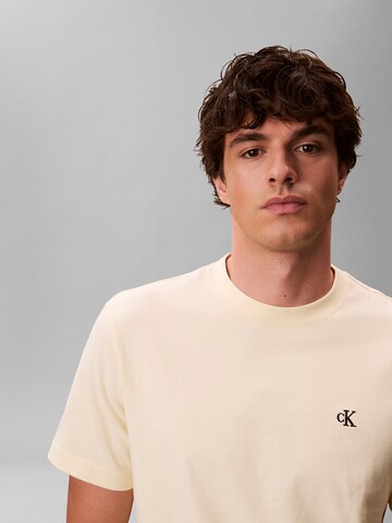 T-Shirt Calvin Klein Jeans en jaune