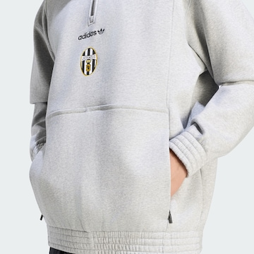 ADIDAS PERFORMANCE Αθλητική μπλούζα φούτερ 'Juventus Turin EQT' σε γκρι