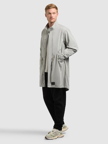khujo Átmeneti kabátok - szürke