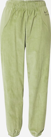 Effilé Pantalon Nike Sportswear en vert : devant