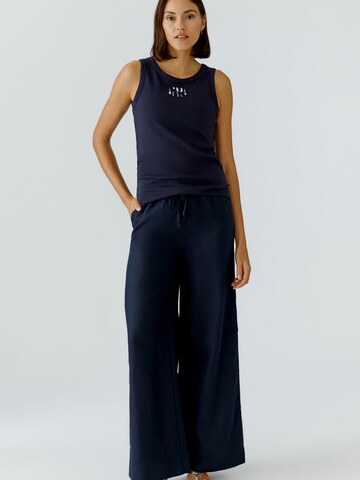OUI Top in Blau