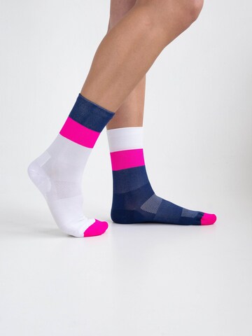 INCYLENCE Athletic Socks 'MIRRORED' in Pink