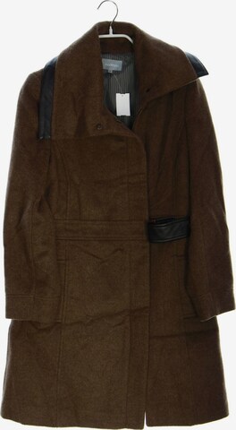 maddison Jacket & Coat in M in Brown: front