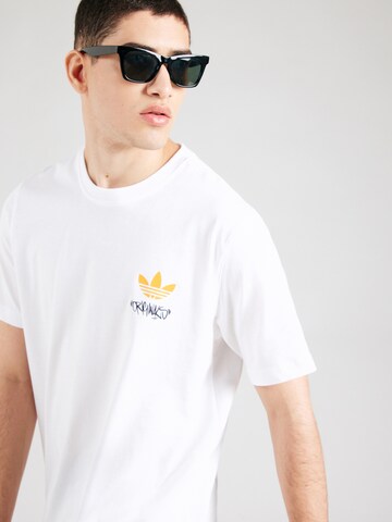 ADIDAS ORIGINALS - Camisa 'BOOMBOX' em branco
