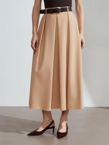Dilvin Skirt in Beige: front