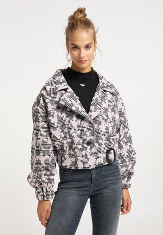 MYMO Between-Season Jacket in Pink: front