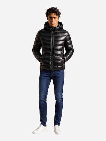 Cappotto invernale 'Quilted hoodie jacket 12000071' di Colmar in nero