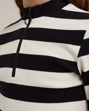 Robe WE Fashion en noir