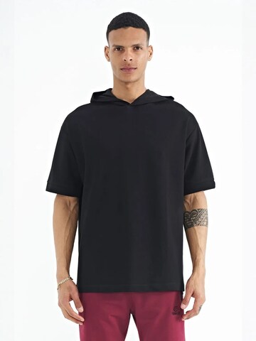 Tommy Life Shirt in Black: front